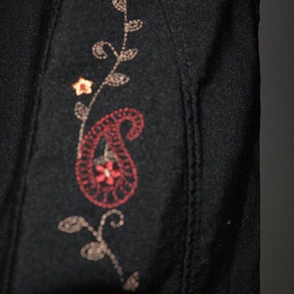 Y2K Vintage Embroidered Flare Black Low Rise Pants Sz 2 - Picture 5 of 7